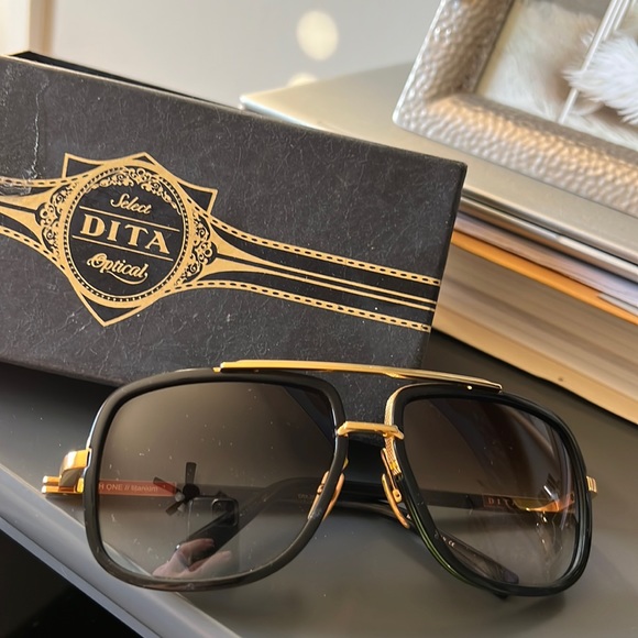 Dita sunglasses in great condition almost like new. Unisex - Picture 1 of 5